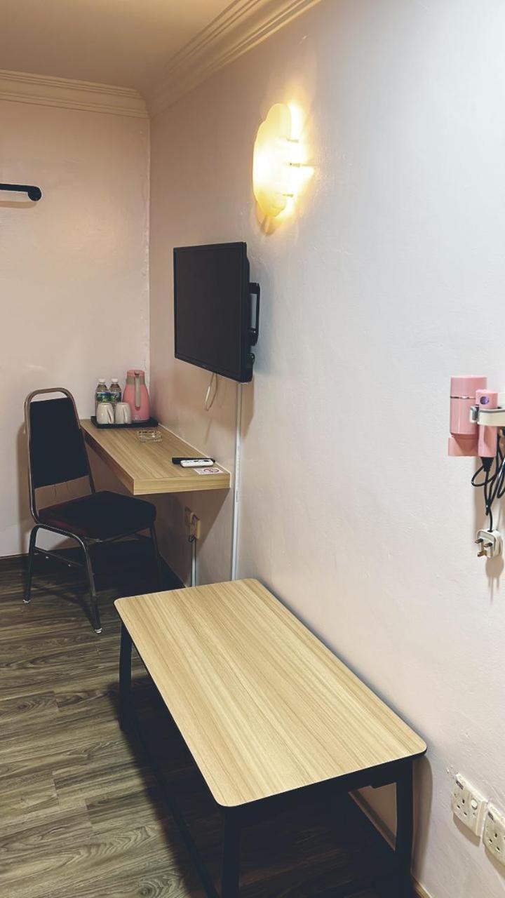 Hotel Ching Hua Segamat Zewnętrze zdjęcie