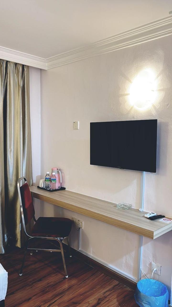 Hotel Ching Hua Segamat Zewnętrze zdjęcie