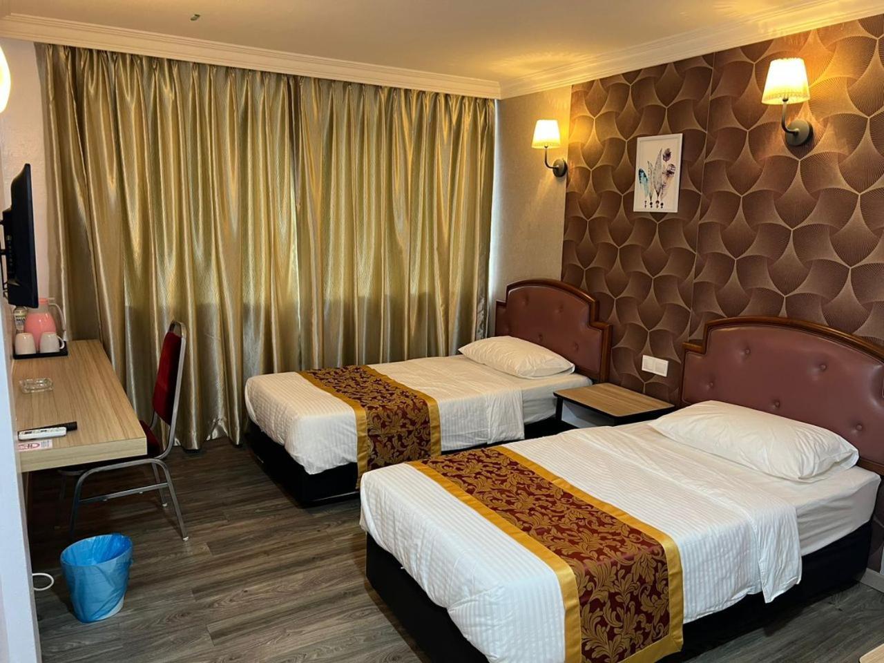 Hotel Ching Hua Segamat Zewnętrze zdjęcie